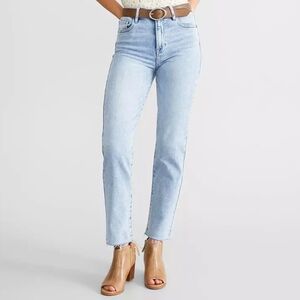 Tracey Cropped Straight Jean - Light Blue